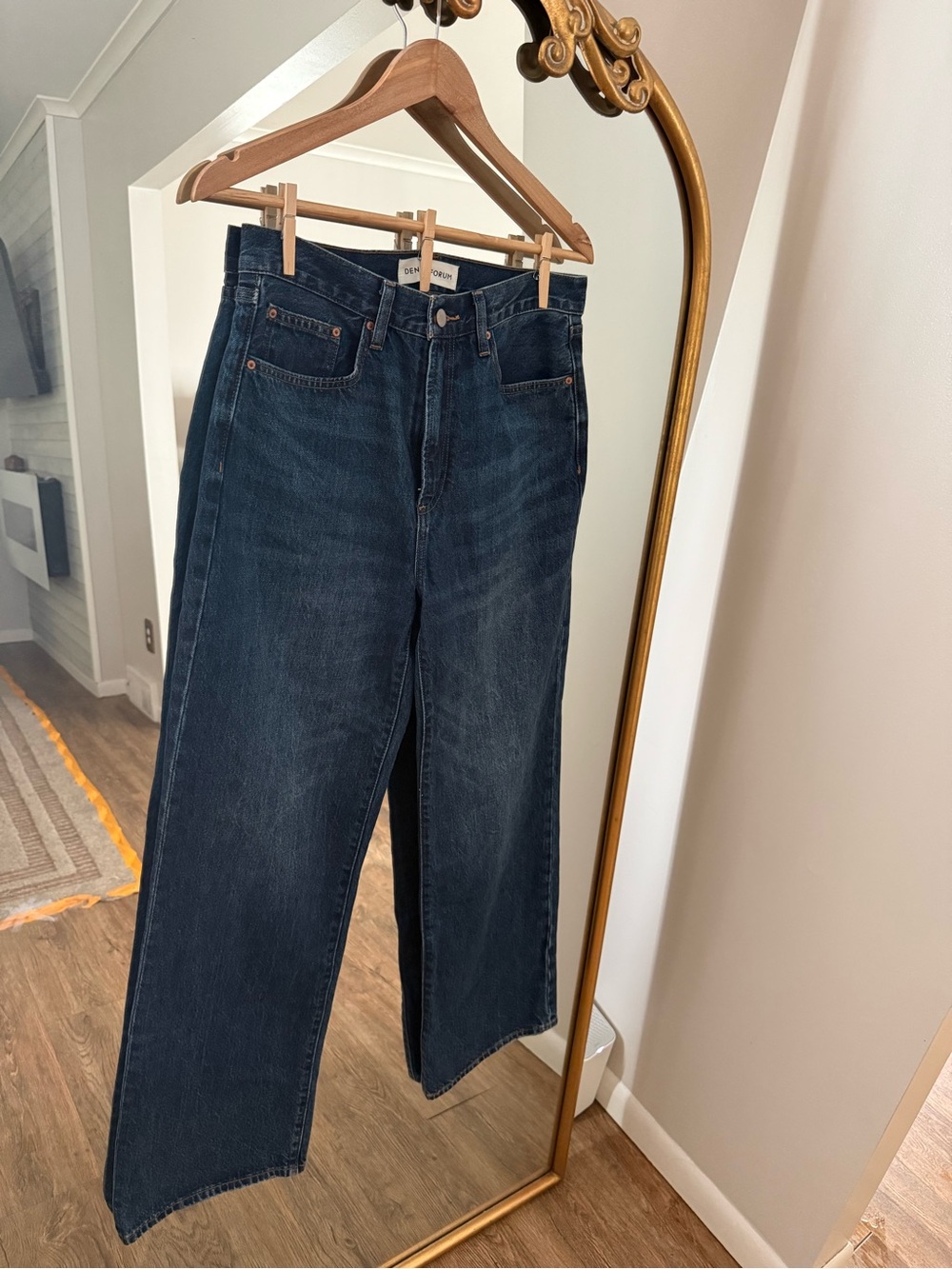 Aritzia Denim Forum The Farrah Hi-Rise Wide Jeans